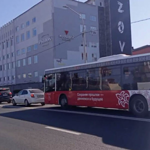 В центре Владимира выросли пробки из-за полумарафона «Золотые ворота»