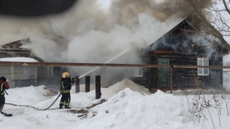 Во Владимирской области сгорело общежитие на 4 семьи