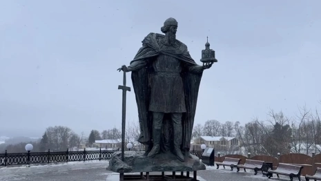 В центре Владимира установили памятник Юрию Долгорукому