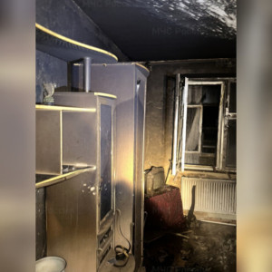 При пожаре в Камешковском районе эвакуировали 15 человек