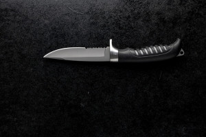Житель Гусь-Хрустального напал на приятеля с ножом после ссоры из-за телефона