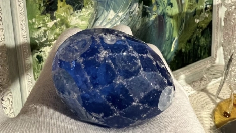 В центре Владимира нашли стеклянное пасхальное яйцо 20 века