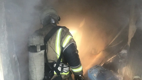 В Александрове на пожаре 2 детей спасли и 6 эвакуировали 
