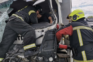 На трассе М-7 под Вязниками спасли водителя попавшего в ДТП грузовика