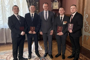 Ветераны СВО из Владимирской области получили дипломы МГИМО