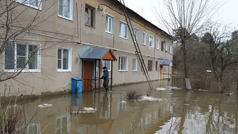 Власти показали фото затопленной из-за паводка Владимирской области