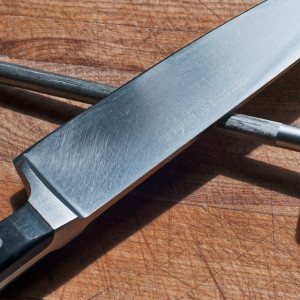 Первокурсник ударил москвича ножом в общежитии владимирского колледжа