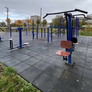 В Кольчугино на спортплощадку заметили торчащие из тренажеров гвозди