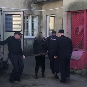 Муромская пенсионерка отдала цыганке 640 тыс. рублей за «обряды очищения»