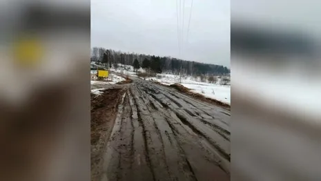 Жители Александрова добились ремонта дороги