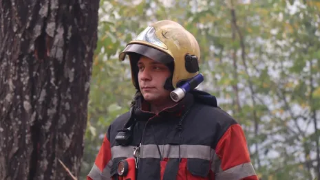 Спасатель из Владимирской области вытащил трех человек из горящего дома