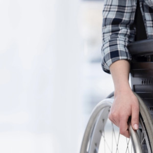 В Коврове 67-летний инвалид упал с 7-го этажа