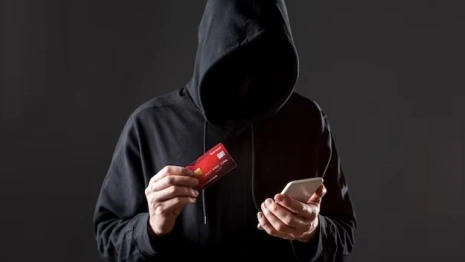 Во Владимирской области курьера аферистов приговорили к принудительным работам