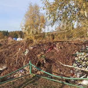 Жители Коврова пожаловались на заваленное мусором кладбище