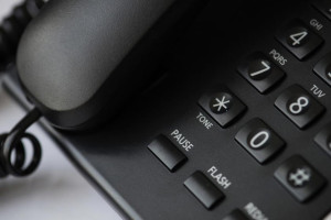 Мошенники начали звонить пожилым жителям Киржача на стационарные телефоны