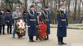 Во Владимире почтили память 25 погибших при исполнении полицейских