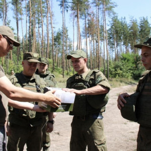 Владимирский губернатор привез в зону СВО квадрокоптеры и тепловизоры