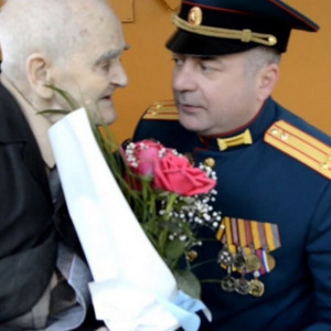 Во Владимире оркестр сыграл под окнами 99-летнего ветерана