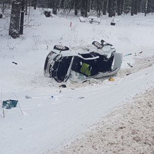 В ДТП с искореженной легковушкой во Владимирской области погиб 69-летний пассажир
