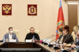 Владимирские власти призвали частные клиники отказаться от абортов