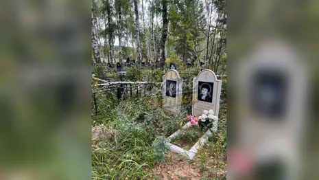 Ураган повалил деревья на кладбище в Коврове