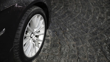 Владимирским автомобилистам посоветовали оставить зимнюю резину