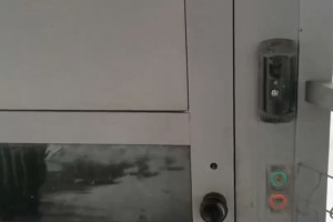 Во владимирском поселке починили сломанные лифты на переходе через М-7