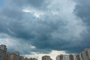 Ливень с грозой и ураган сохранятся во Владимирской области до конца суток