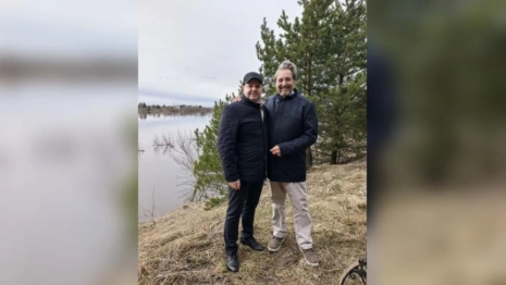 Мэр Суздаля встретился с отцом Илона Маска