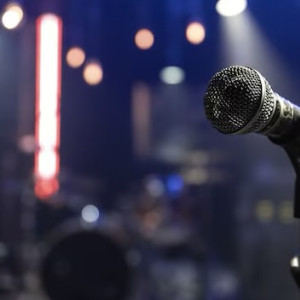 Украинские военные и силовики подрались из-за «Владимирского централа»