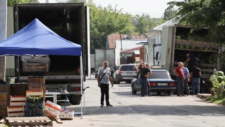 Во Владимире накрыли нелегальных торговцев овощами и фруктами