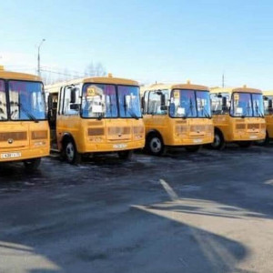 Школам Владимирской области раздали новые автобусы