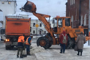 Во Владимире автомобилистов попросили убрать машины с 9 улиц