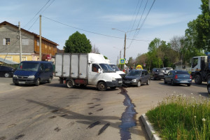 Во Владимирской области ГАЗель врезалась в отечественную легковушку