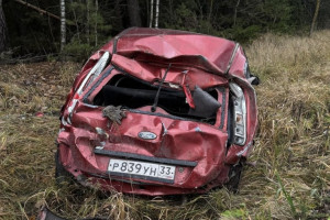 Житель Судогды угнал машину знакомой и попал на ней в аварию