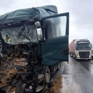 В ДТП на М-12 во Владимирской области погиб 22-летний водитель Mercedes