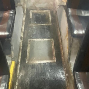 Следком возбудил уголовное дело после падения женщины в люк во владимирском троллейбусе