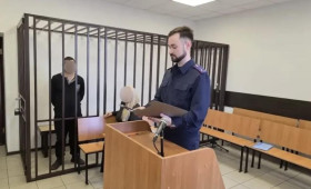 Во Владимире двоих взрослых и подростка арестовали за дебош в такси и на вокзале