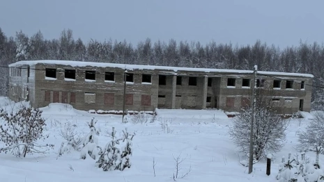 В Гусь-Хрустальном родители 13-летней девочки отсудили 400 тыс. рублей за ее падение в люк