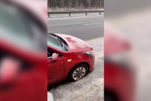 Автомобилисты массово пробили колеса на владимирской трассе