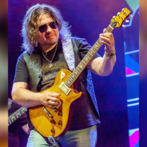 Владимирского гитариста номинировали на премию «Josie Music Awards»