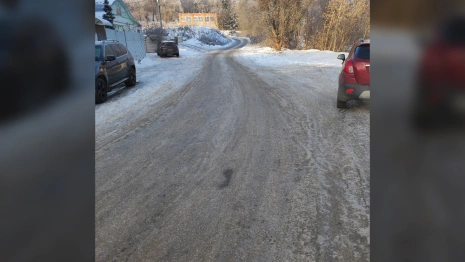 Частный сектор в центре Владимира после жалоб жителей посыпали песком