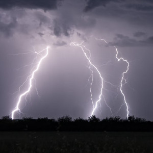 Владимирская область оказалась во власти грозового фронта