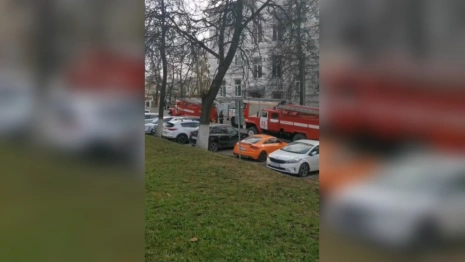Во Владимире пожарные машины съехались к областной стоматологии