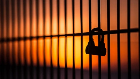 Во Владимире задержанный за наркотики блогер останется под арестом до конца зимы