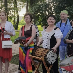 Фестиваль уличных театров перенесли из Суздаля