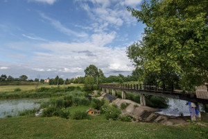 В Суздале пешеходный мост через Каменку закрыли на ремонт