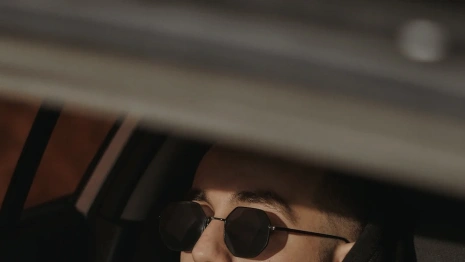 Во Владимирской области ослепленный солнцем водитель сбил пешехода