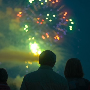 Салют в 3 городах Владимирской области в День Победы показали на видео