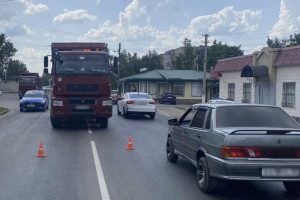 В Александрове КамАЗ переехал пешехода